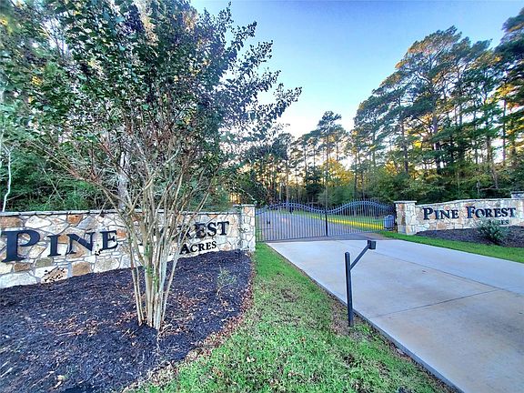 5th image of 400 Pine Forest Acres Dr