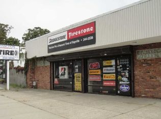 294 W Main St, Sayville, NY 11782