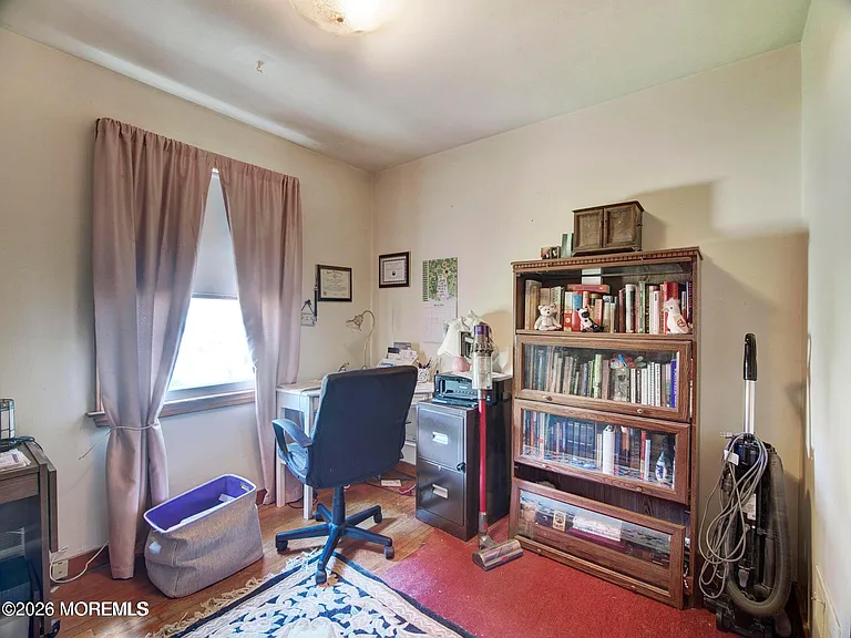 224 Chatham Ave — Photo 12