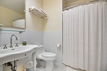 Rented by LG Fairmont Group