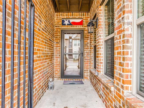 3rd image of 4265 Kiowa Dr