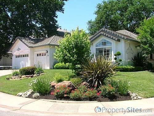 1st image of 129 Darrington Dr