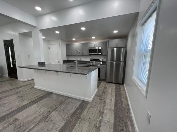 109 Perrin Ave #A