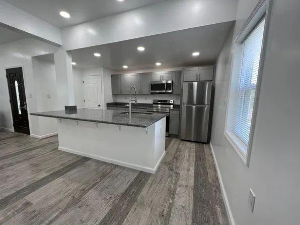 109 Perrin Ave #A, Shavertown, PA 18708