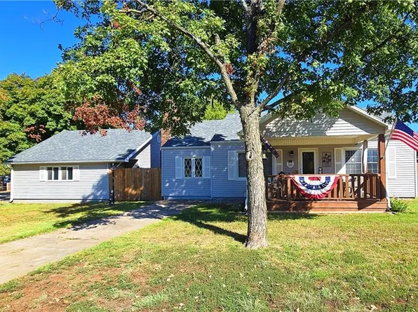323 E National Ave, Fort Scott, KS 66701