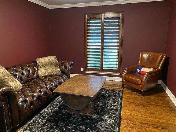 5th image of 5722 Lindenshire Ln