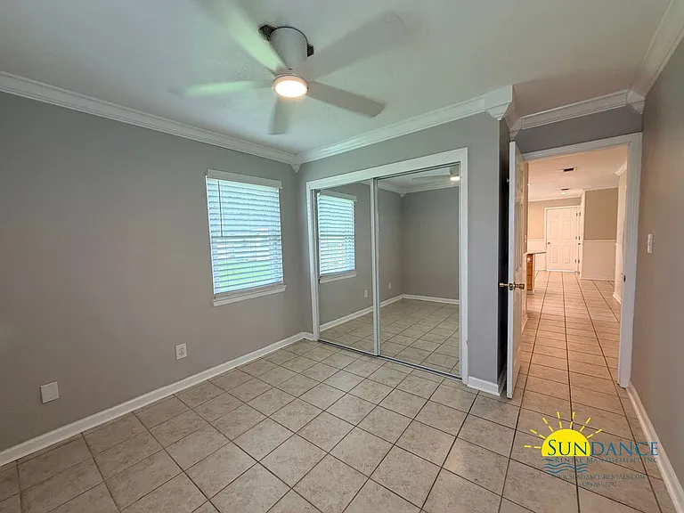 48 Poulton Dr — Photo 21