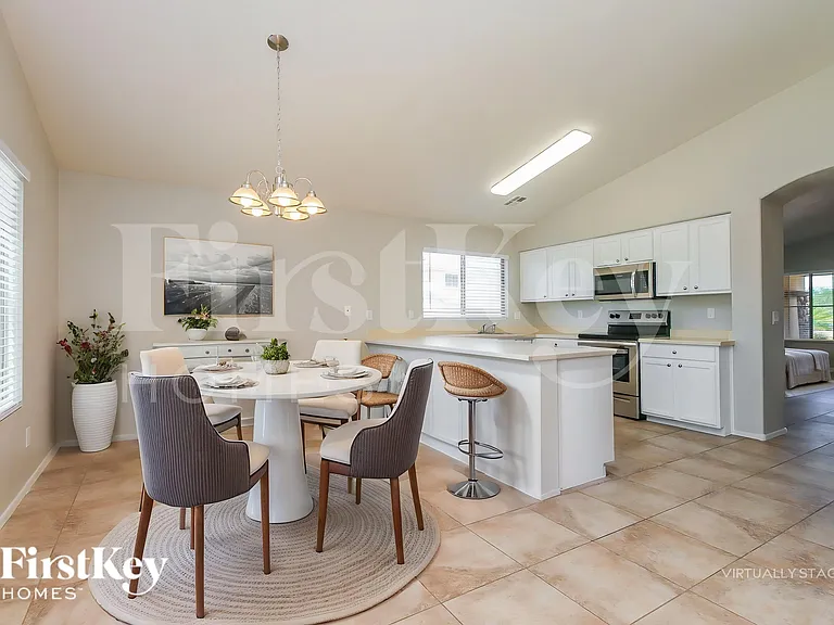 2647 W Canyon Way — Photo 7