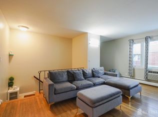 72 Fox Rd APT 1B, Edison, NJ 08817