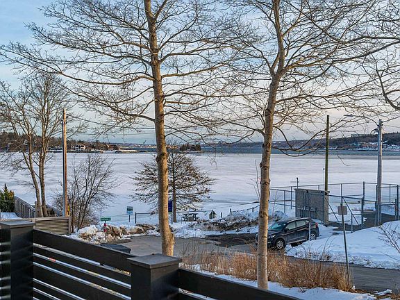 2nd image of 15 Shipyard Rd