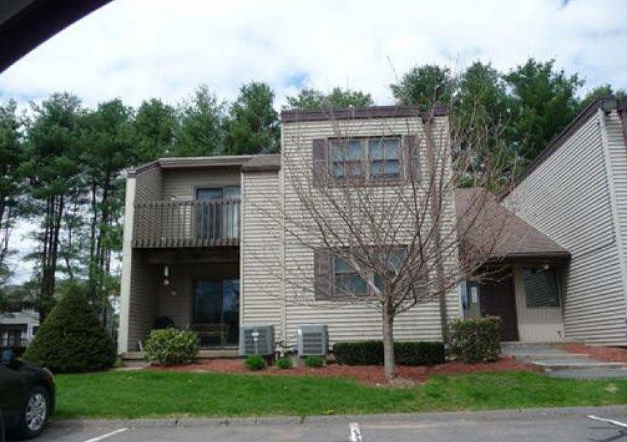 1st image of 405 Twin Circle Dr