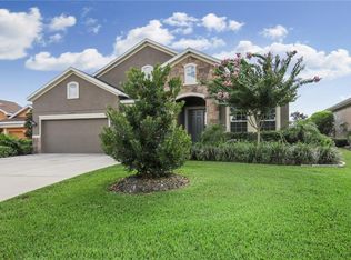 13402 Trailing Moss Dr, Dade City, FL 33525