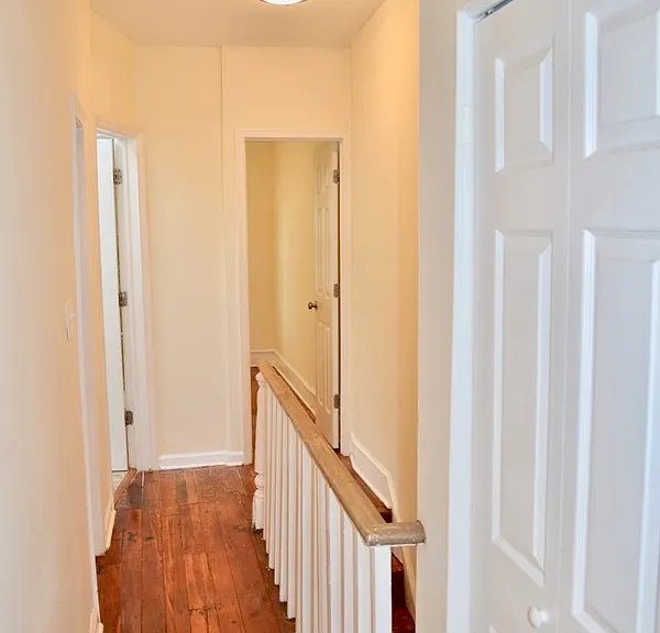 2050 Watkins St — Photo 37
