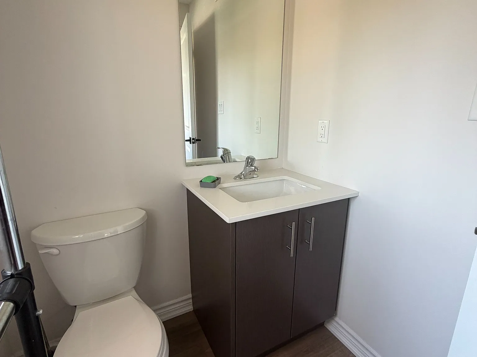 4 bed, $2,600 — Photo 4