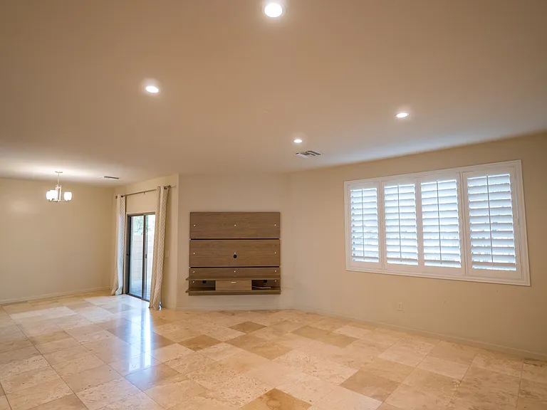 4249 N Golden Ridge Ln — Photo 3