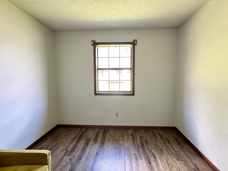 1346 S Post Oak Rd — Photo 4