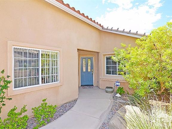 4th image of 45597 Big Canyon St
