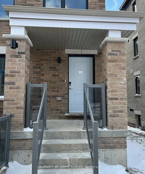 5 B Lookout Dr — Photo 1