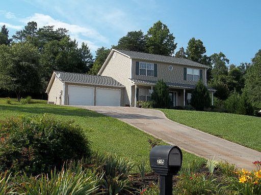 3rd image of 235 Whitney Dr