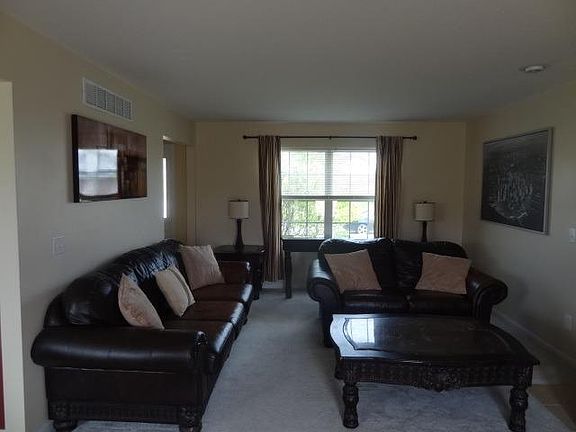 4th image of 4338 Yacht Haven Way