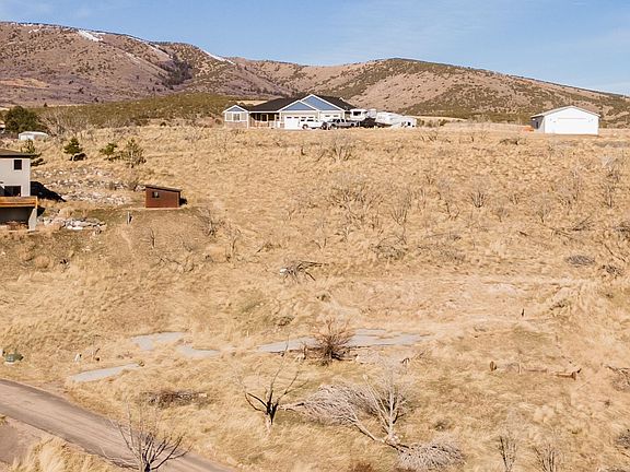 3rd image of 9423 W Caribou Rd