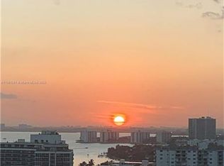 7135 Collins Ave PH 31, Miami Beach, FL 33141