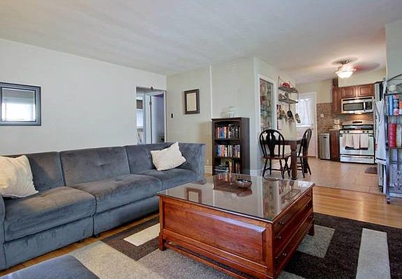 5th image of 1007 Plaza Ter