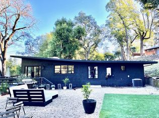 66 Old Spanish Trl, Portola Valley, CA 94028