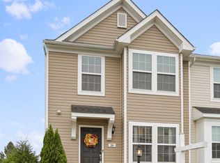 24 Britania Ct, Martinsburg, WV 25405