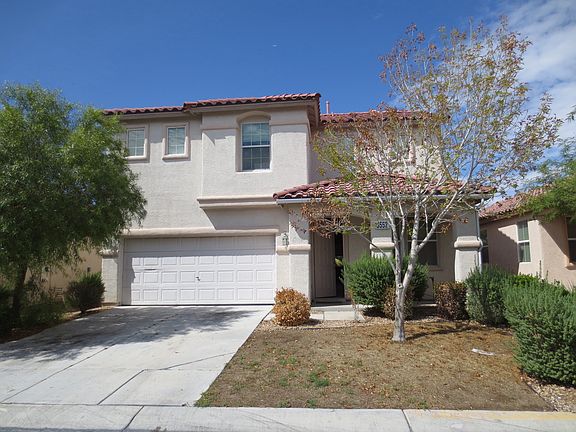 3rd image of 3552 Famiglia Dr