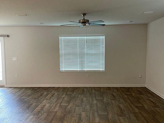 5th image of 7530 Oak Lake Blvd