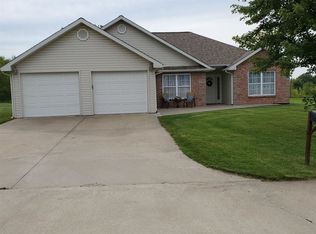 7013 Alelco Dr, Fulton, MO 65251