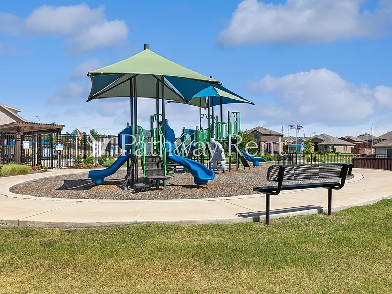 9449 Golden Tree Ave — Photo 19