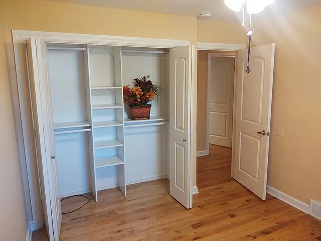 440 Barrenwood Dr — Photo 11