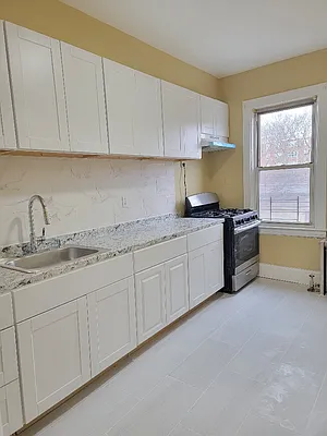 Rented by Aida Home Realty | media 11