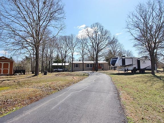 2nd image of 5131 County Road 2692