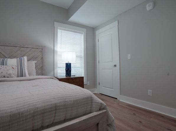 2350 Filiatreau Ln #1