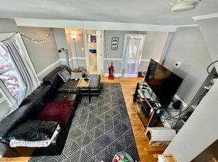 9 Clyde St #1, Somerville, MA 02145