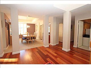 5th image of 15982 Cumberland Dr