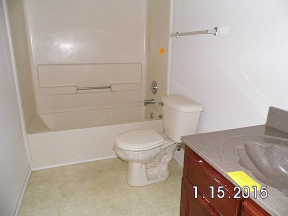 3rd image of 2790 Brewster Ln