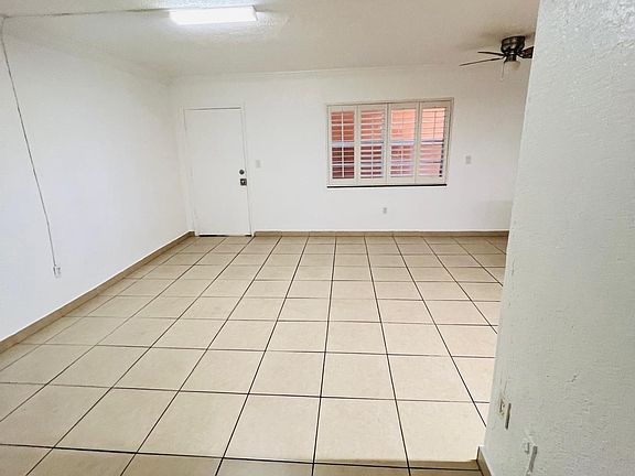 3rd image of 1280 W 54th St APT 203B