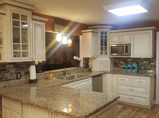 484 Walnut Ln, Dyersburg, TN 38024