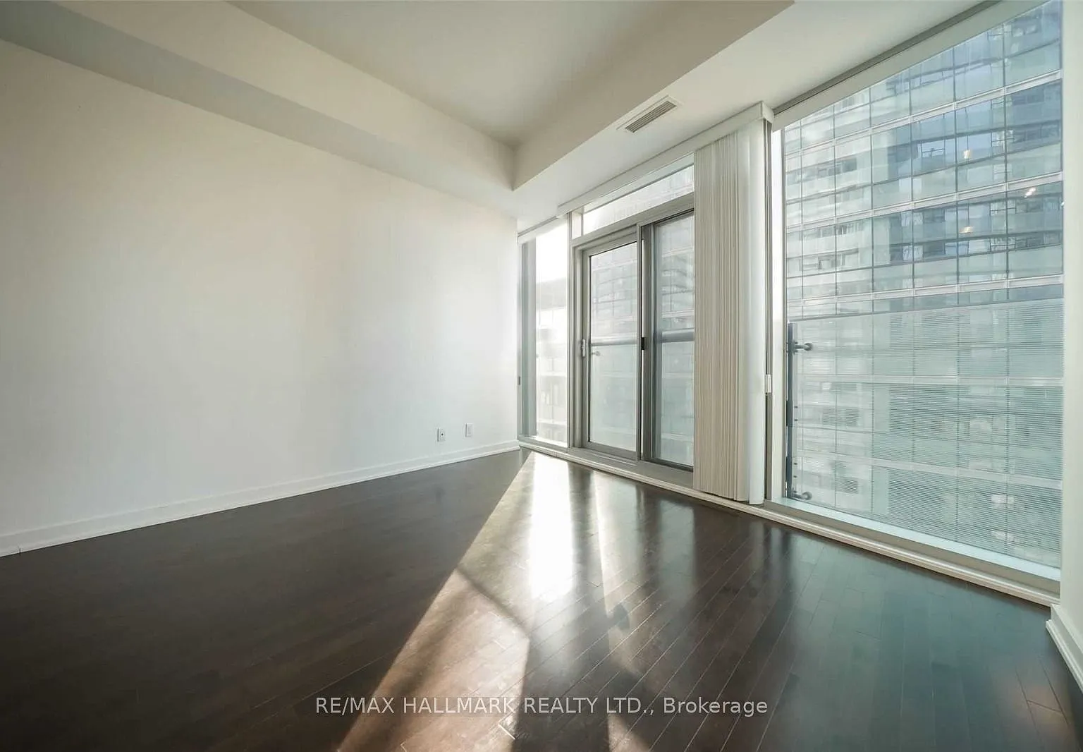 2 bed, $2,250 — Photo 2