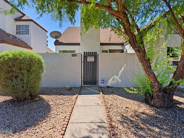 2129 W Rose Garden Ln — Photo 1