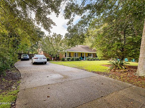 4th image of 9329 Live Oak Ave