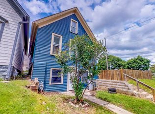 705 S 25th St, Milwaukee, WI 53204