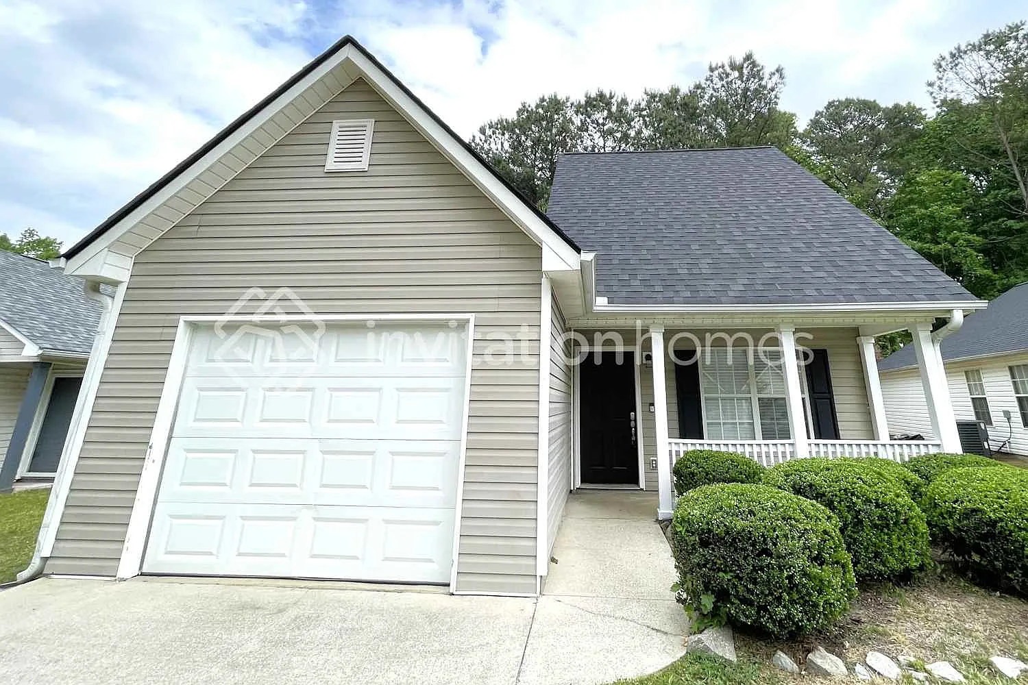 7028 Branch Crossing Way Douglasville, GA 30134 — Photo 1