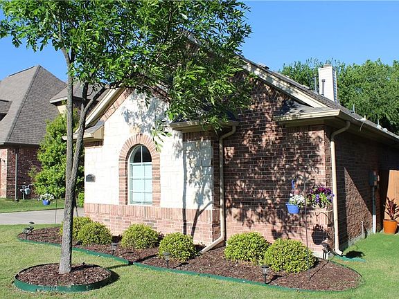 2nd image of 12206 Jackson Creek Dr