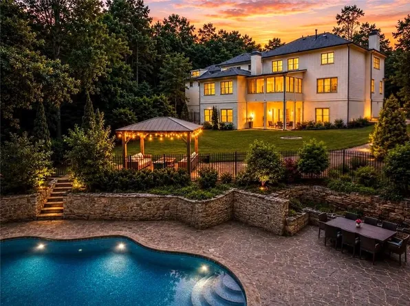 480 Mount Vernon Hwy, Atlanta, GA 30327
