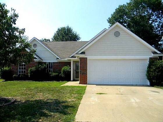 1st image of 1444 Peppermill Dr N